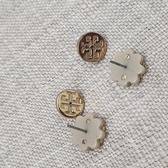 Tory Burch Gold and Cream Resin Logo Stud Earrings - Picture 5 of 6